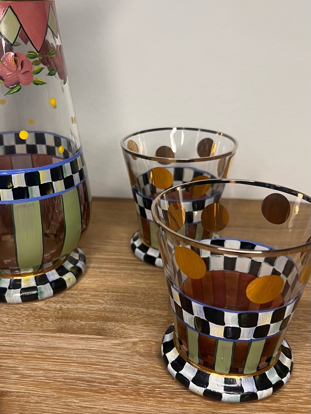 MacKenzie-Childs Hand-Painted 5-Piece Pitcher & Tumbler Set Courtly Check Floral - Picture 5 of 5